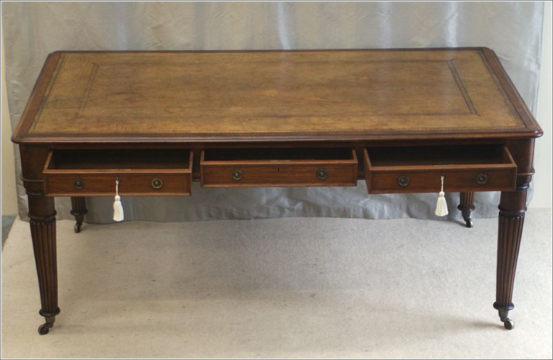 3032 Large Antique Library Table (4)